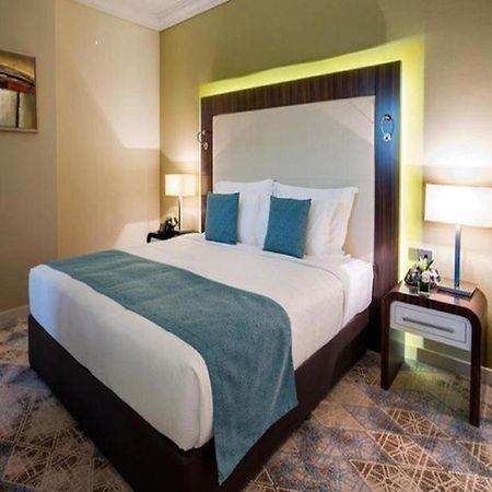 Hotel Linda Suites Near International Airport By La Casa Ню Делхи Екстериор снимка