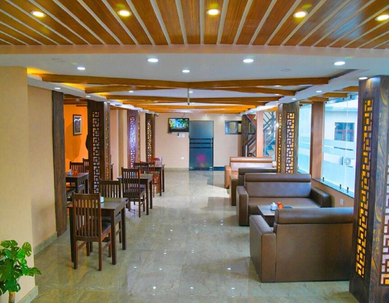Hotel Linda Suites Near International Airport By La Casa Ню Делхи Екстериор снимка