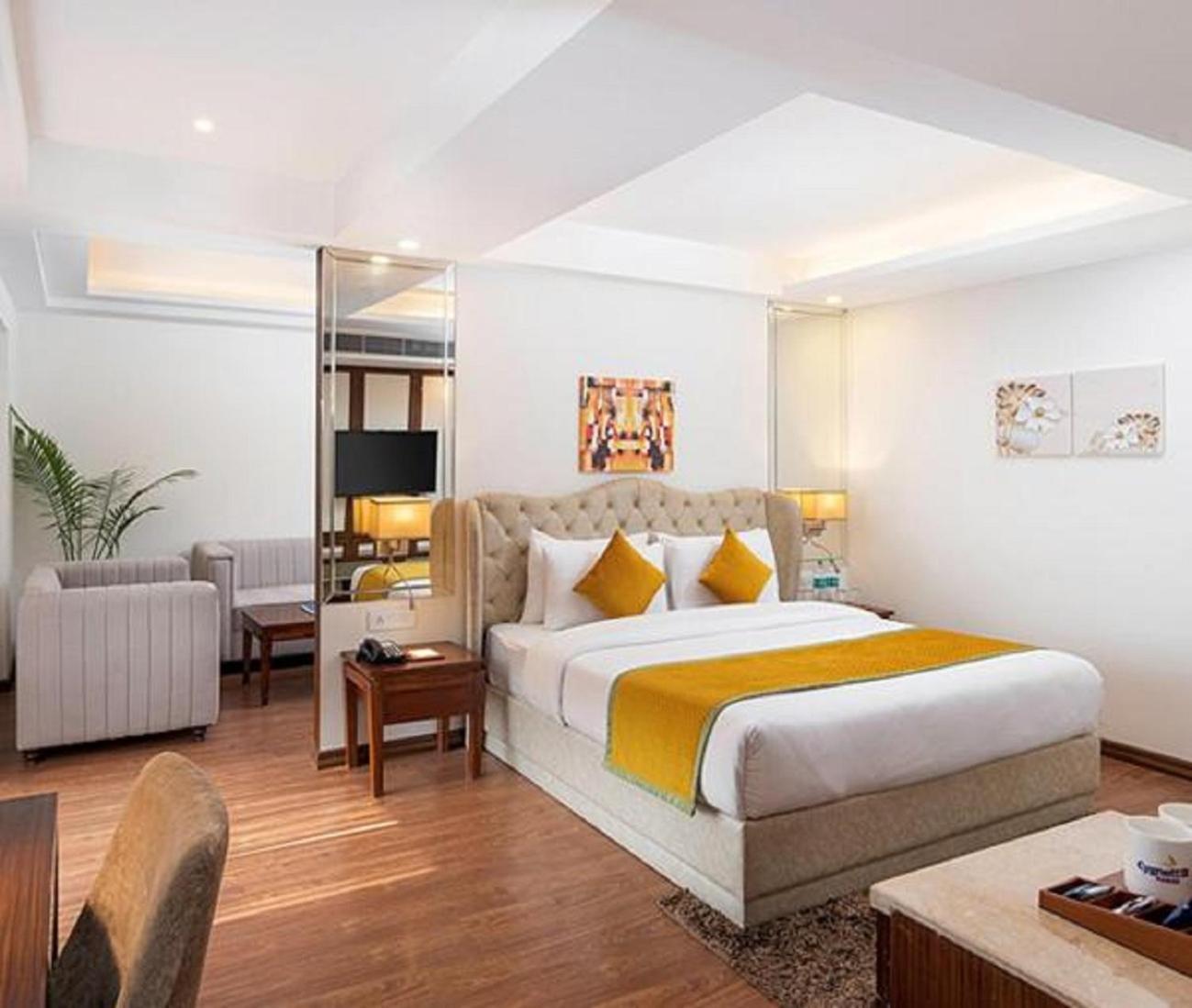 Hotel Linda Suites Near International Airport By La Casa Ню Делхи Екстериор снимка